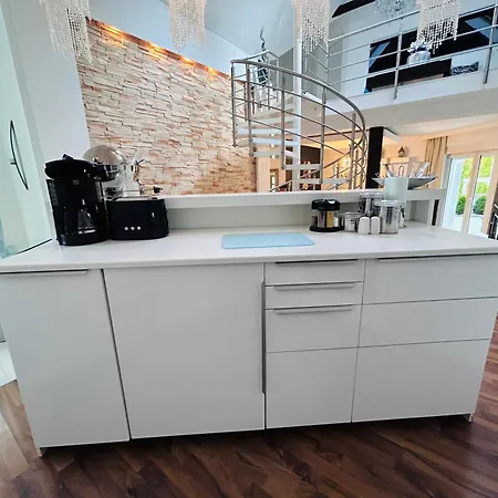 Dora Design House