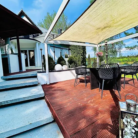 Dora Design House *